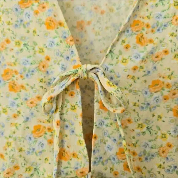 Sophie Rue Short Puff Sleeve Tie Front Top - Picture 5 of 8